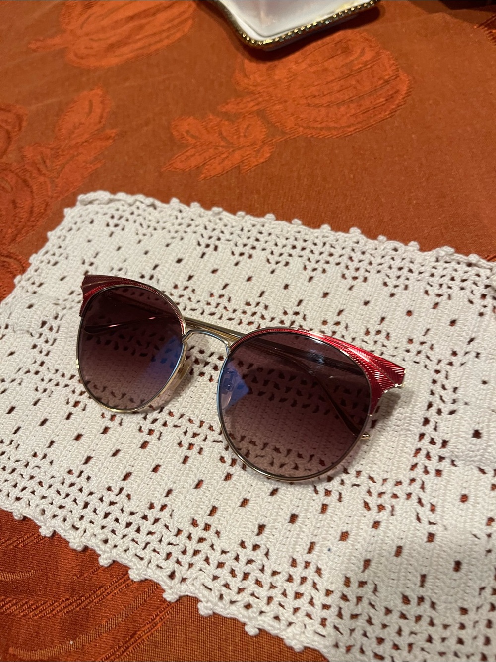 GUCCI Women’s Cat Eye Sunglasses with Red Frame Made in Japan - GG0402SK 002